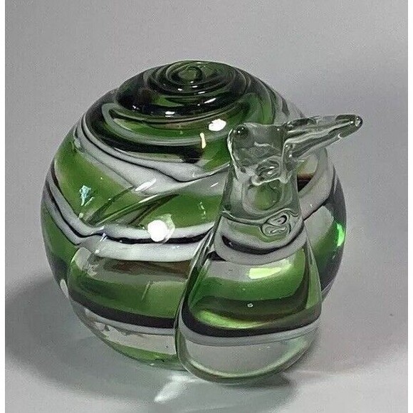 Paperweight Snail Art Glass Figurine Green Clear Swirl Vintage - Picture 3 of 6